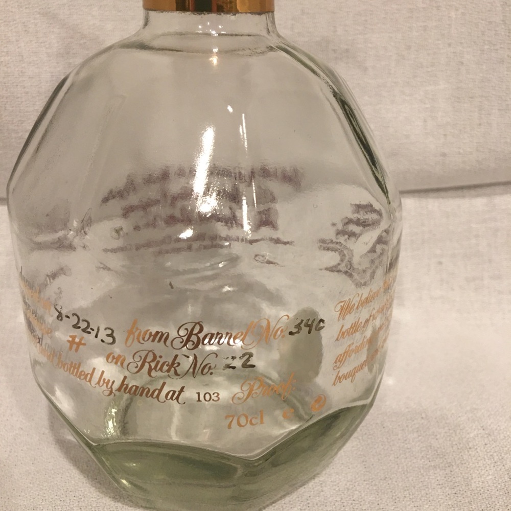 RARE Blanton’s Gold Edition, dated 8/22/2013 - Picture 5 of 7